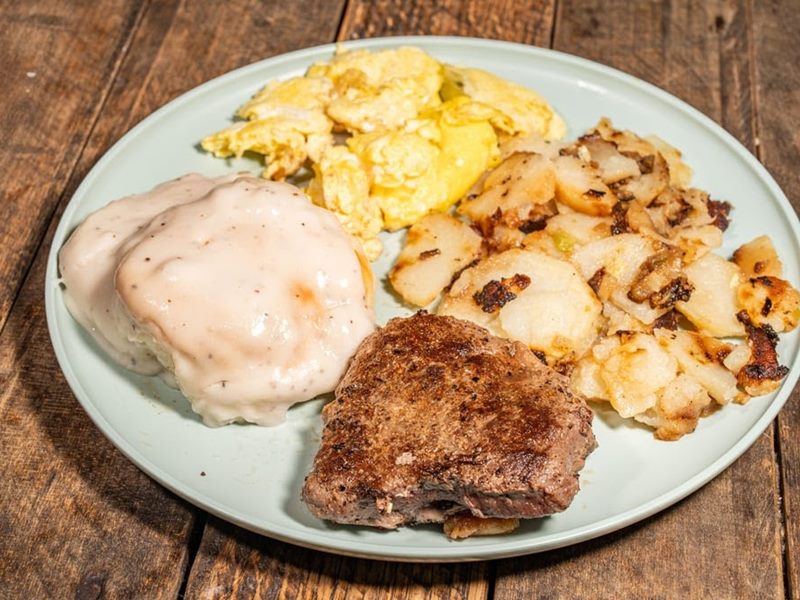 Baldy's American Diner food